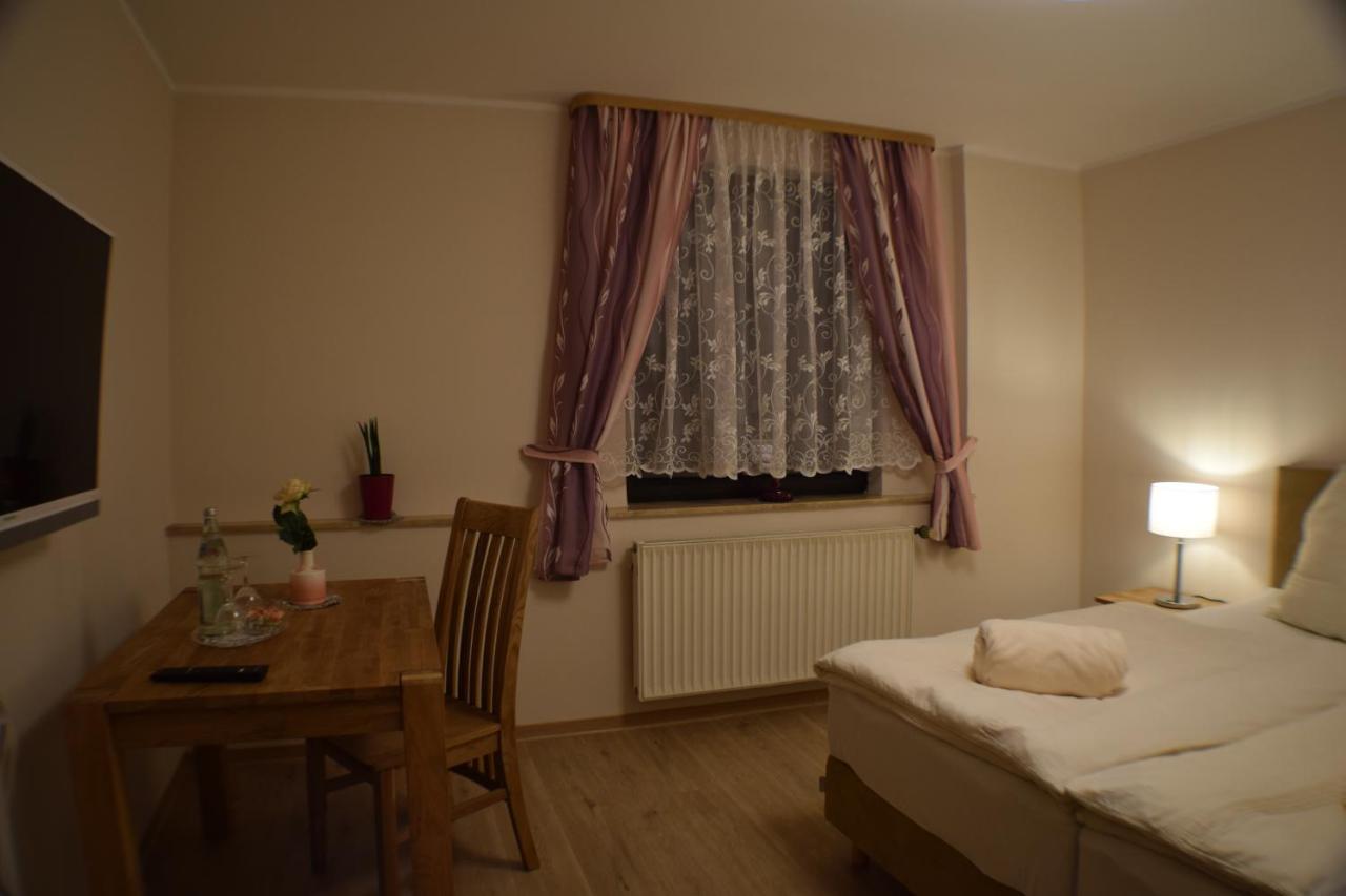 Hotel Buergergesellschaft Betzdorf Экстерьер фото