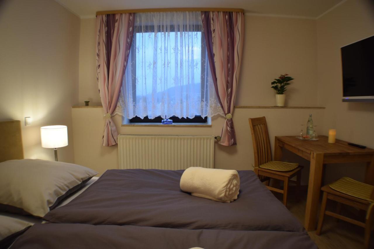 Hotel Buergergesellschaft Betzdorf Экстерьер фото